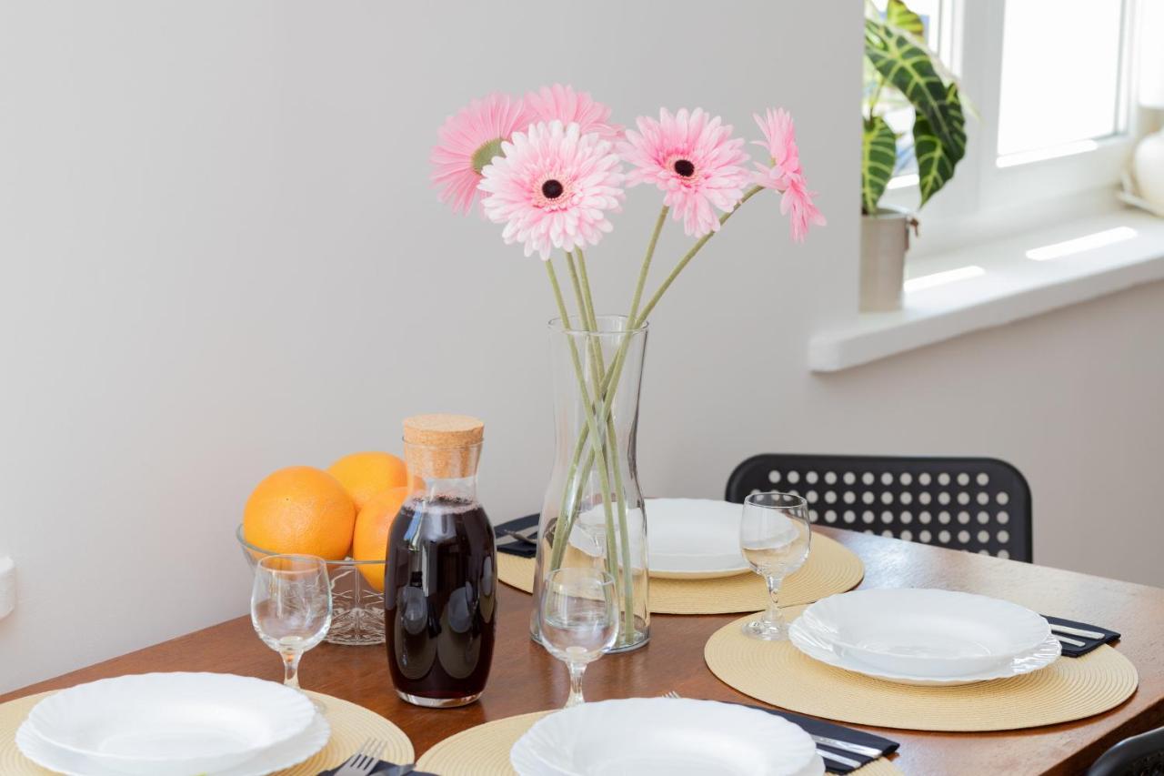Gdynia Centrum Apartament Abrahama 15 Minut Pieszo Od Plazy Miejskiej By Noclegi Renters Extérieur photo